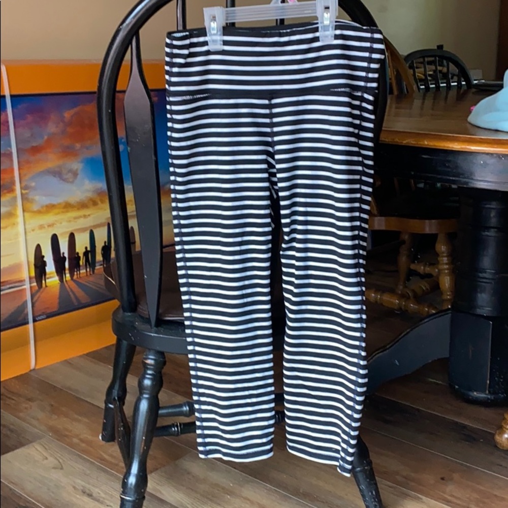 Athleta yoga pants! Size M.